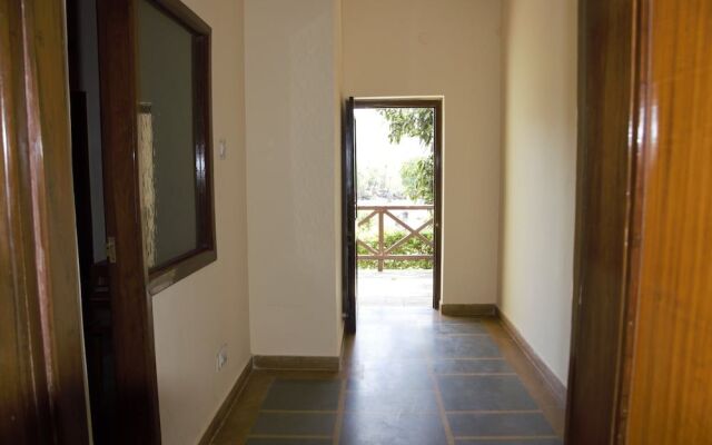 Corbett Wild Resort - A River Access Property