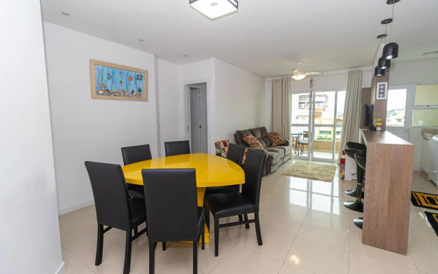 254 - Excelente 3 quartos com vista mar em Bombas