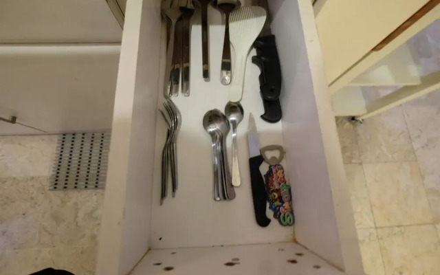 Modern Contemporer 2Br Beverly Tower Apartment