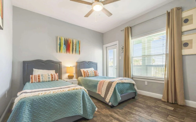 Ocean Views Optional Golf Cart Sleeps 14