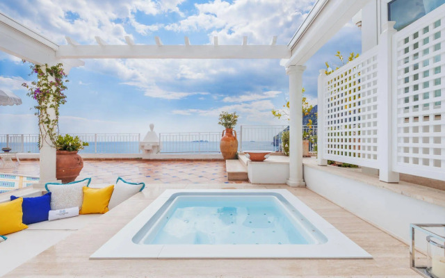 Villa Boheme Exclusive Luxury Suites