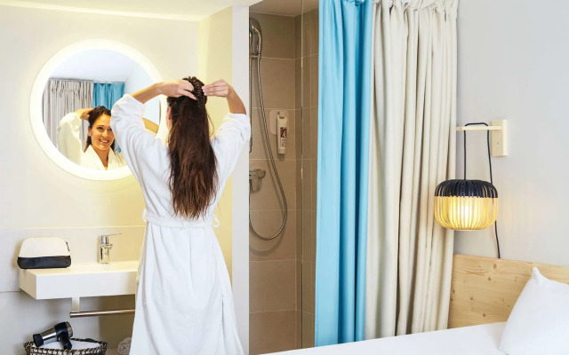 Ibis Hyères Plage Thalassa