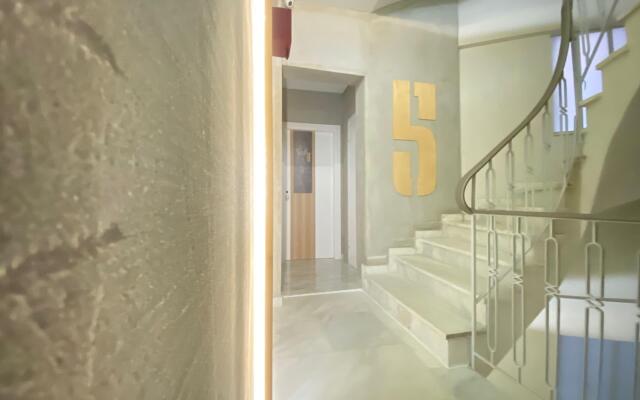 Athens Warehouse Boutique Hotel & Suites