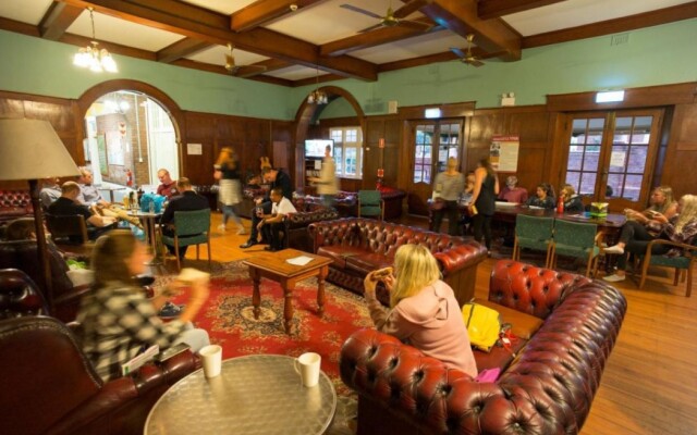 YHA Newcastle Beach