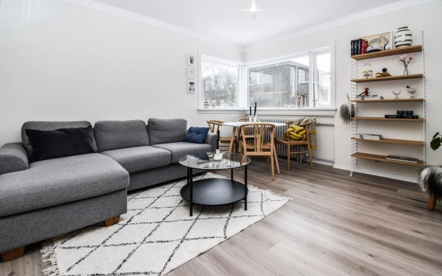 Apartment V20