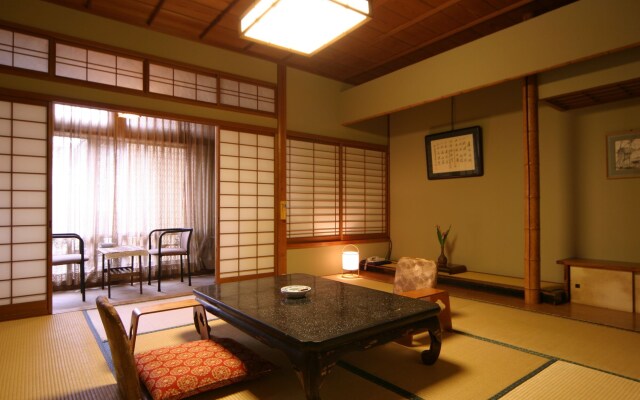 Iwayu Ryokan