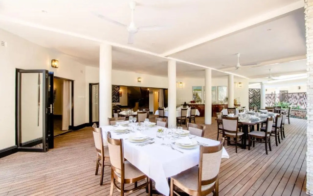 Nkosi Guest Lodge