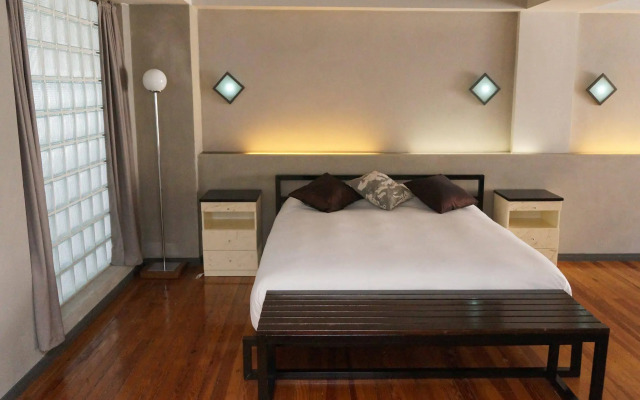 Prodeo Hotel & Lounge