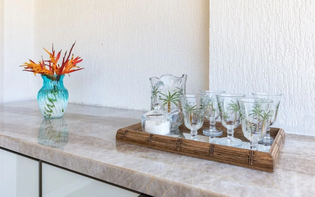 Paraíso C3Suit Cond Meridional Carneiros