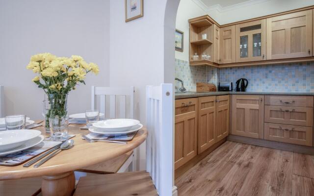 Arcadia - 1 Bedroom Apartment - Tenby