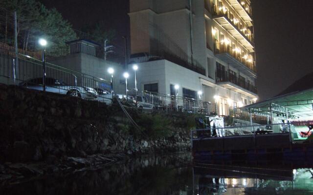 Gapyeong Dolgorae Resort