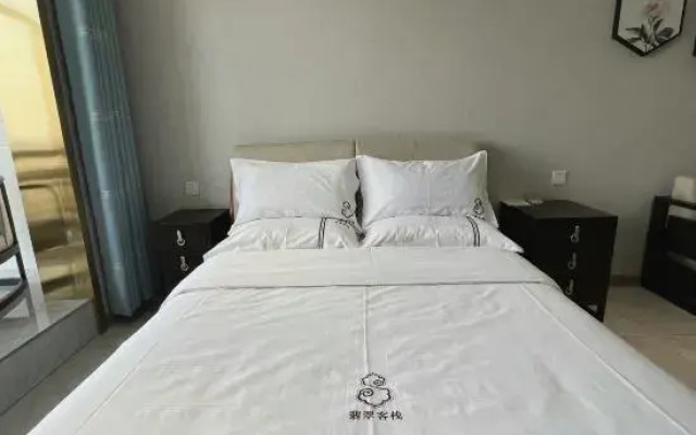 Luliang Yuexing Apartment