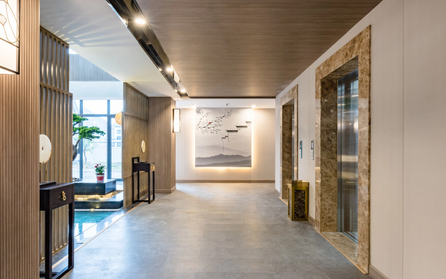 Floral Hotel · Shitai Xishuiwan bathing pool Home Hotel(bathing pool Xiquan Resort)