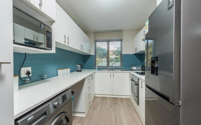 Beacon Wharf , George Hay 3 Holiday Accommodation