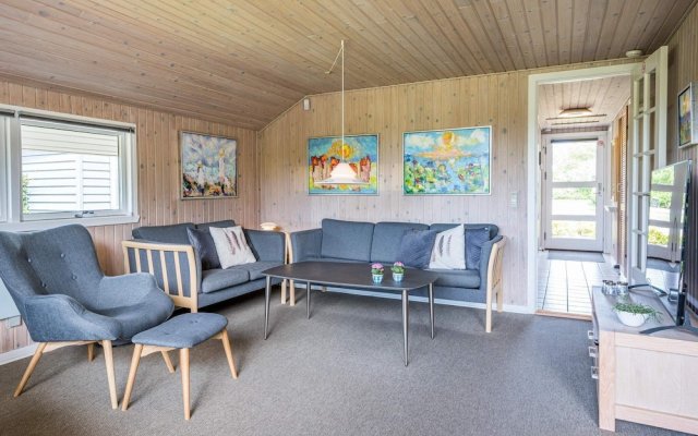 6 Person Holiday Home in Hemmet