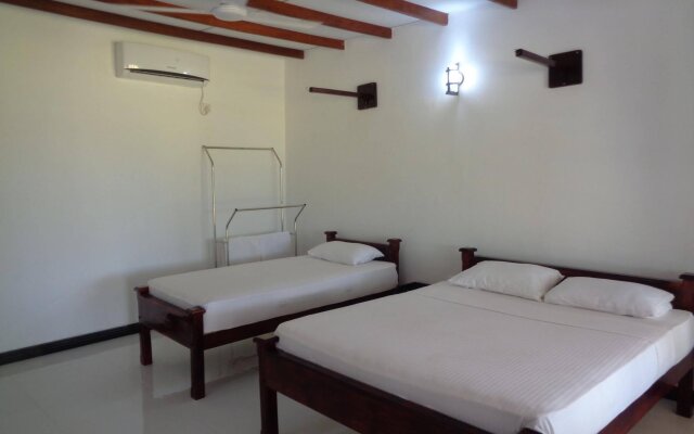Manel Guest House