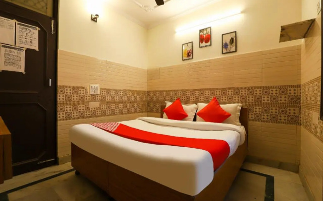 Green Residency by OYO Rooms