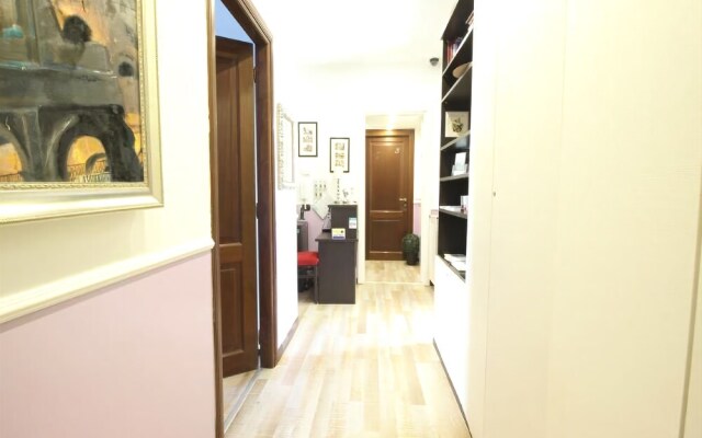 Relais Colosseum 226