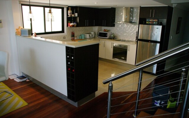 Beach Haven, 80A Government Road