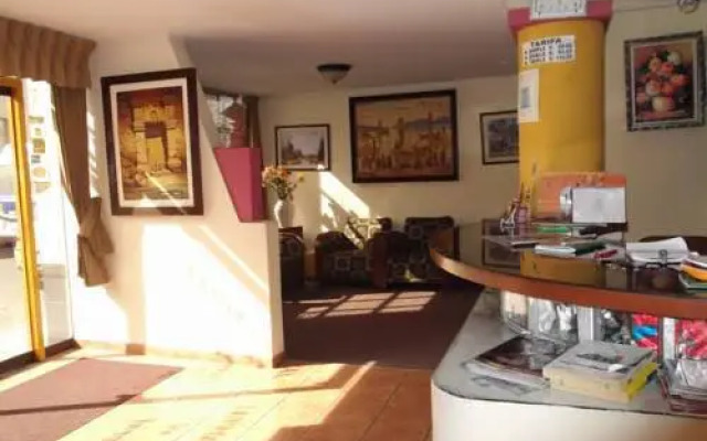 Hostal El Peral