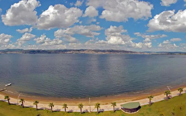 Wellborn Luxury Hotel