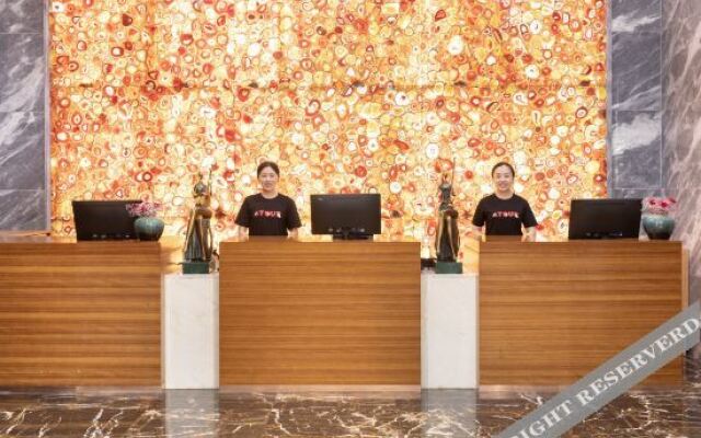 Lingxiang Hotel Xinlong Coast City Yancheng