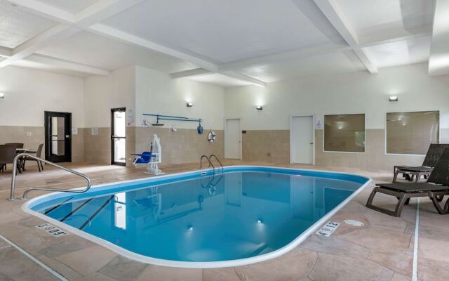 Comfort Suites Auburn