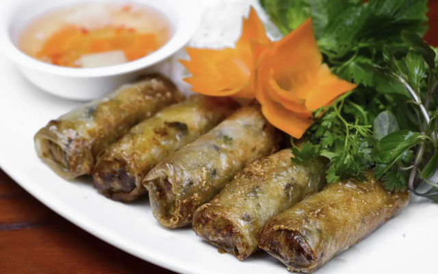 Khách Sạn Santa