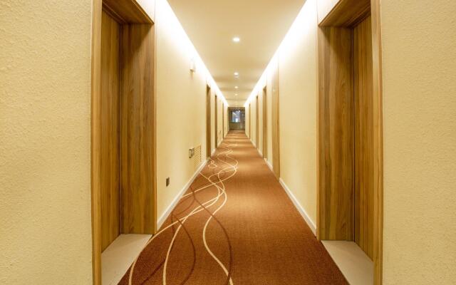 Hanting Premium Hotel Changchun Hongqi Street Wanda