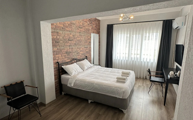 Deri̇n Buti̇k Hotel