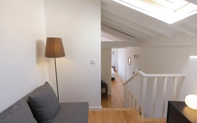 Youropo - Typical House 5