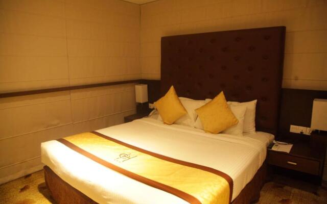 City Hotel Colombo 02