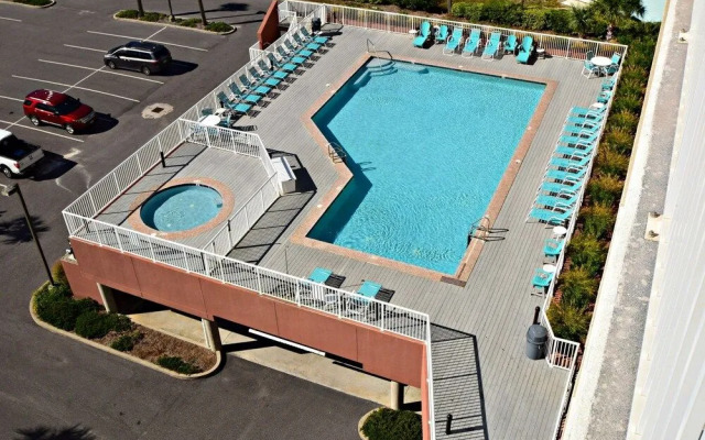 Sanibel 705 by RedAwning