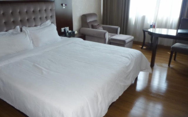 Airport Hotel – Guest Rooms – Shenzhen