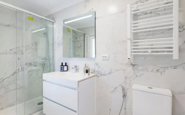 Seaside Modern Flat II at Cascais