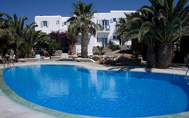 Zephyros Hotel