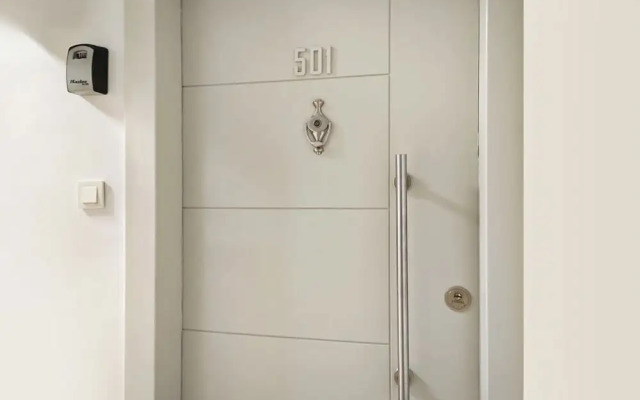 Marmada Suites