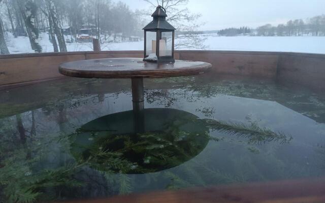 Lake-Ville