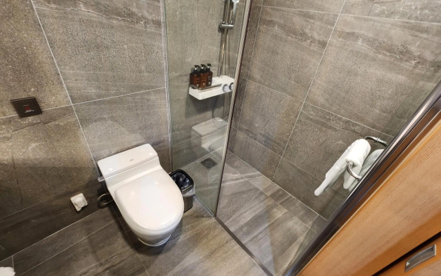 Seogwipo JS Hotel