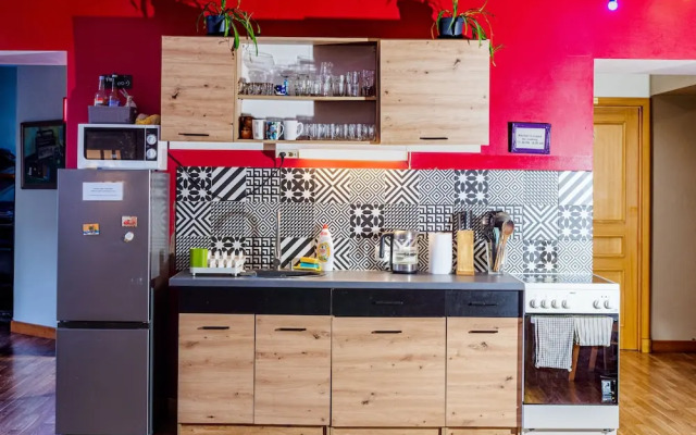 Cinnamon Sally Backpackers Hostel