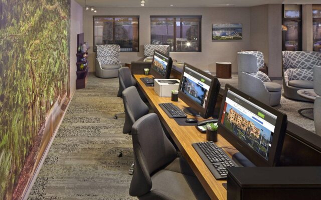Courtyard By Marriott Stuart
