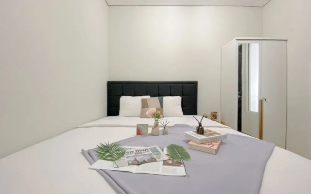 Minimalistic Designed 2Br Nifarro Park Apartment