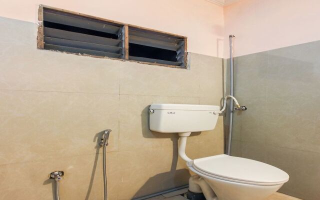 OYO 18591 Hotel Samrat