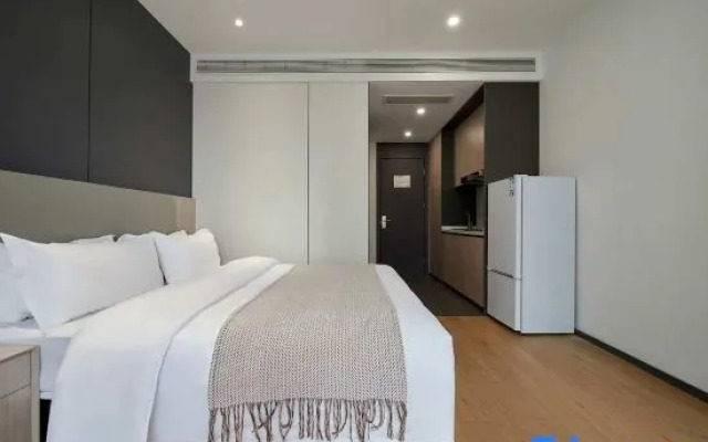 LeChaoSelectedHotel(ShanghaiRailwayStation)