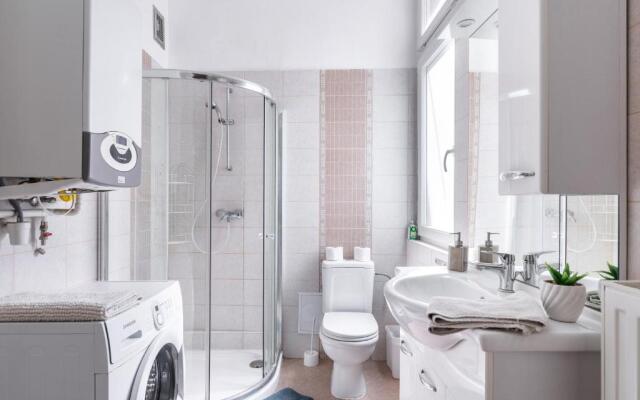 Izabella Home 2 Budapest