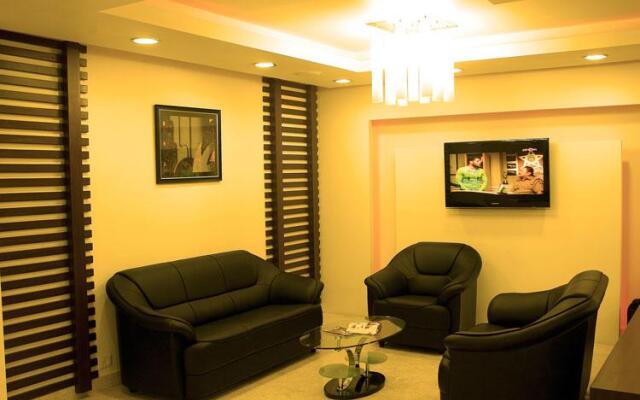 Sandesh Kingston by Agira Hotels