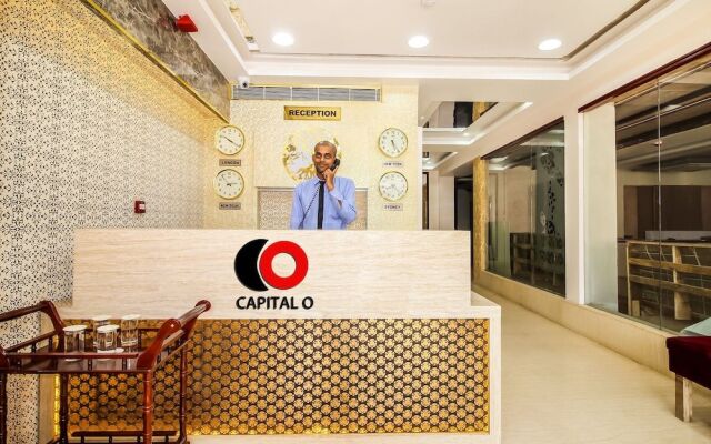 Capital O 37152 Naveen Continental