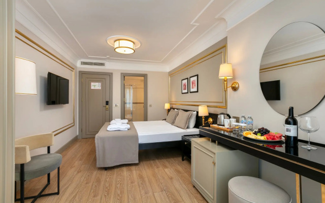 Reo Hotel & Spa