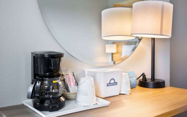 Days Inn by Wyndham Red Bluff