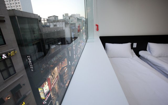 Ekonomy Hotel Myeongdong premier